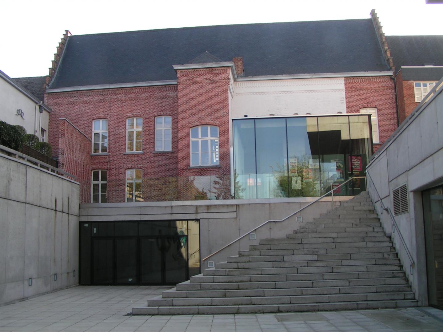 Schouwburg