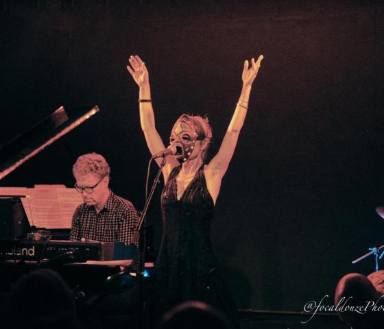 Delphine Gardin & group