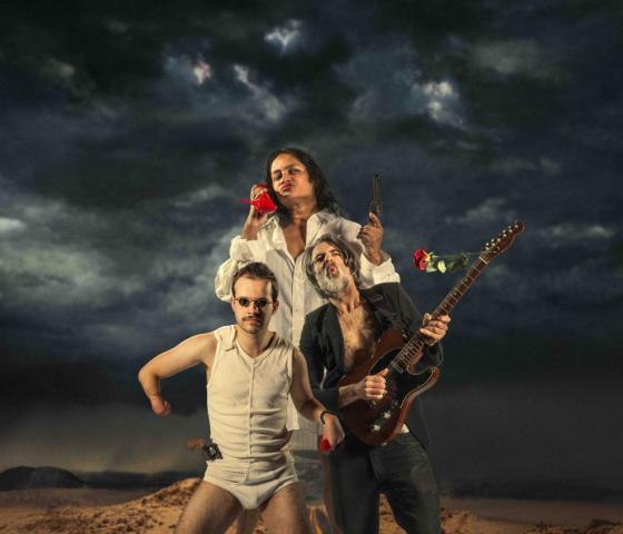 Theater Stap en Compagnie Lodewijk/Louis brengen een vurige, rebelse en verrassende bewerking van Bizets Carmen op donderdag 4 december. Theater Stap zet al veertig jaar spelers met een mentale beperking op het podium. En compagnie Lodewijk/Louis staat al twintig jaar bekend om eigenzinnig, absurd en komisch theater. Samen duiken ze in het legendarische verhaal vol passie en rebellie.